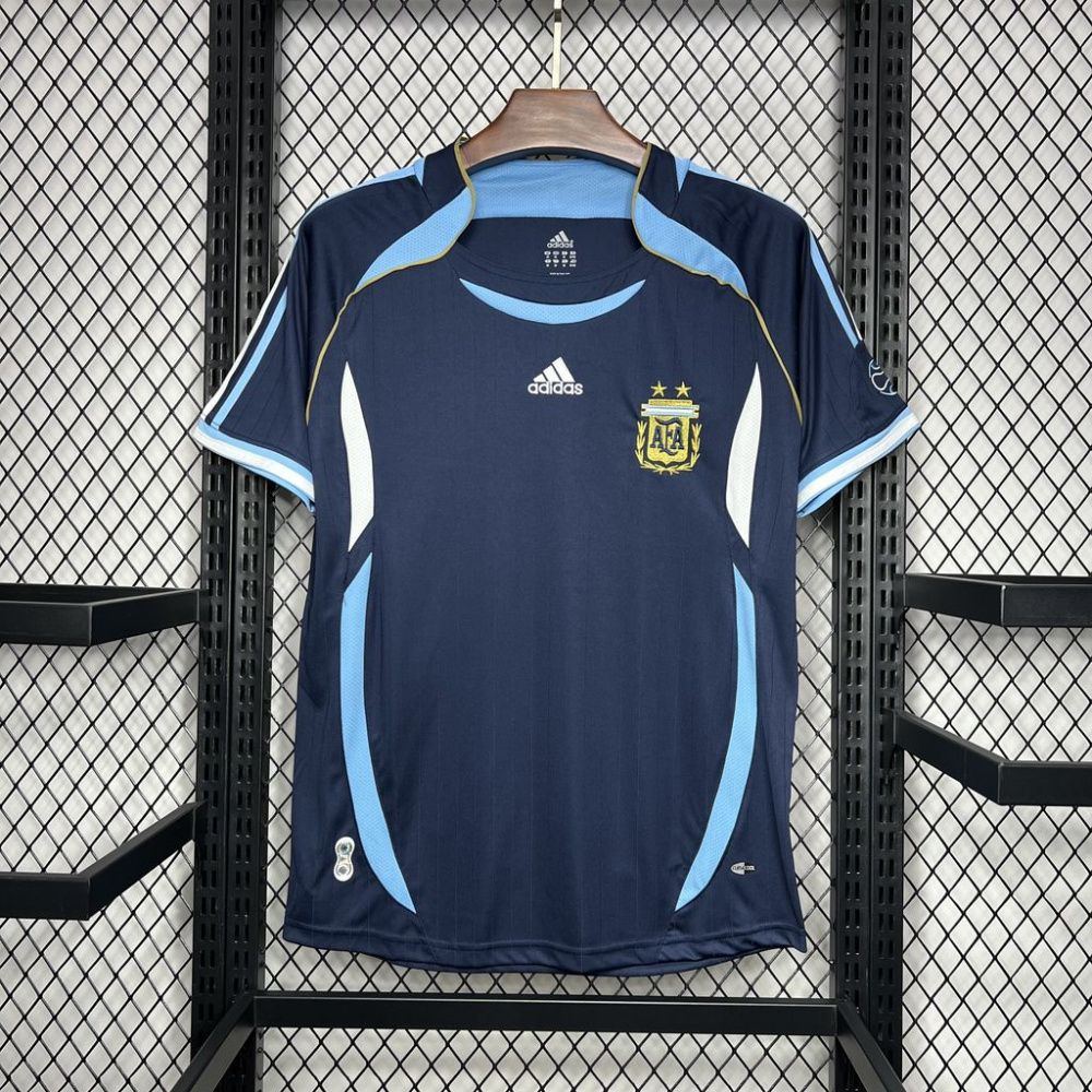 Fan Jersey Retro Argentina II 2006 - Adidas