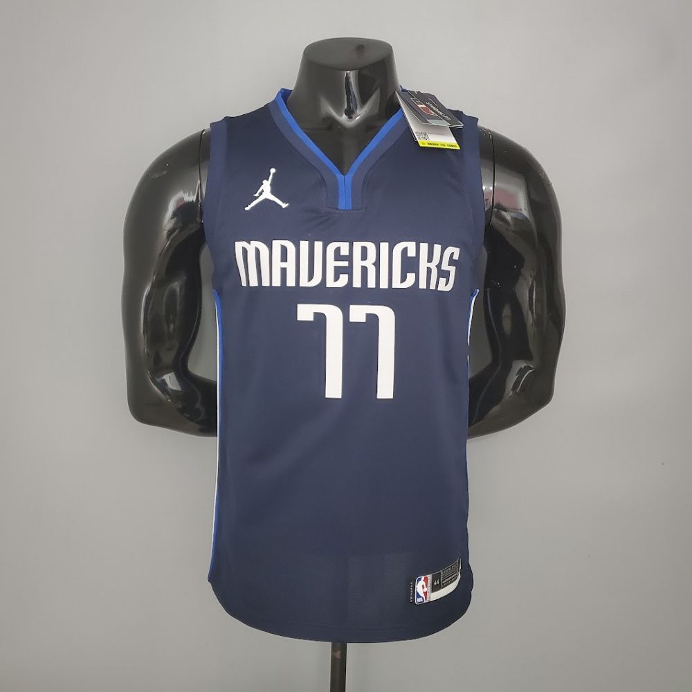 Swingman Jersey Dallas Mavericks Statement Edition 20/22 - Luka Dončić #77